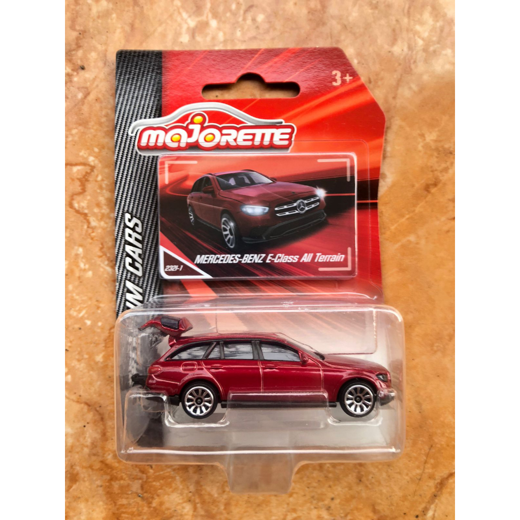Majorette Mercedes Benz E-Class All Terrain Merah