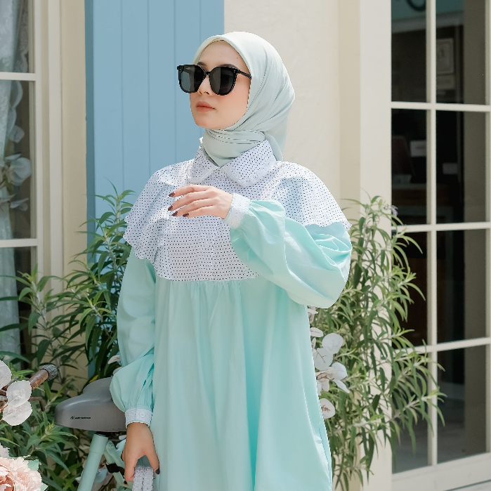 Eleanorre Leela Top Atasan Muslim Wanita