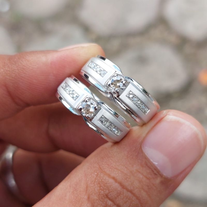CINCIN BERLIAN COUPLE