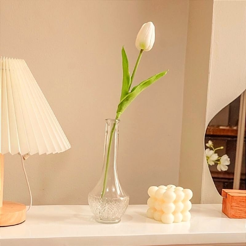 Vas Kaca Bunga Artificial / Dekorasi Rumah Aesthetic