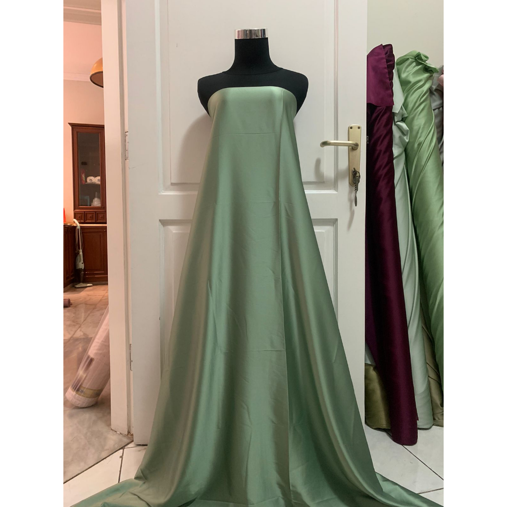 Kain Bahan Meteran Satin Armani Armany Silk Premium Original Warna Hijau Wardah Green