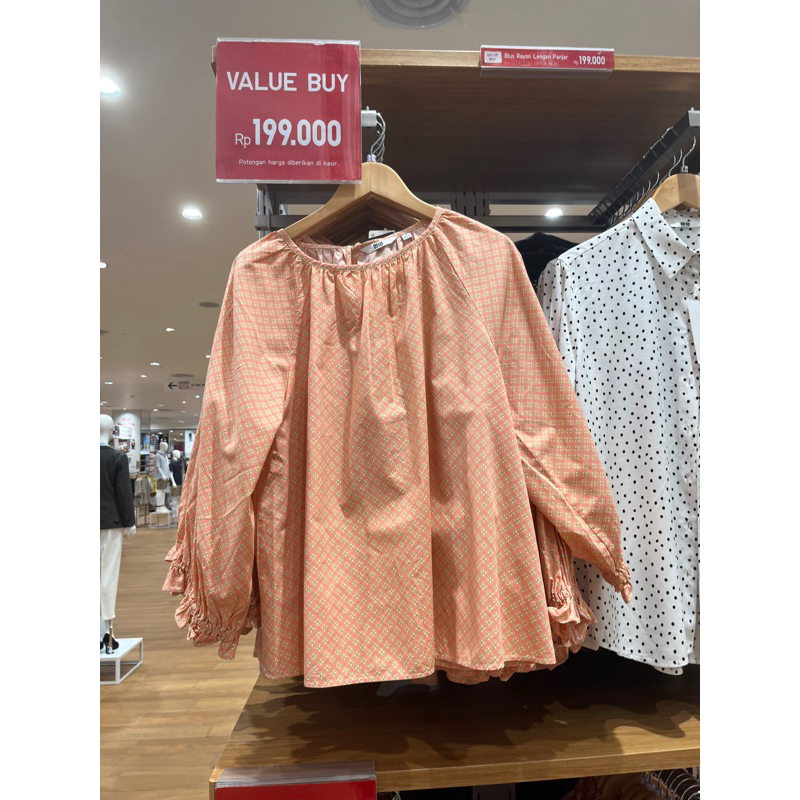SALE baju wanita batik uniqlo