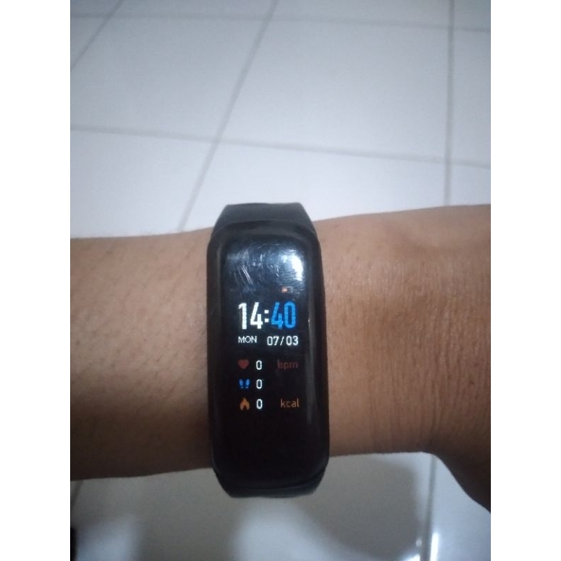 Jam tangan pintar Uneed fitpro x2 preloved murah