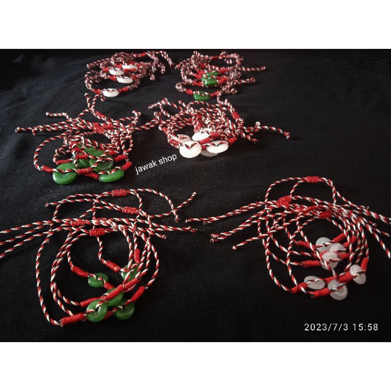 GELANG TRIDATU LIONTIN KRISTAL GIOK D445