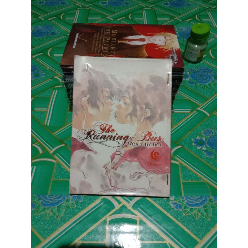 Komik the running bus one shot