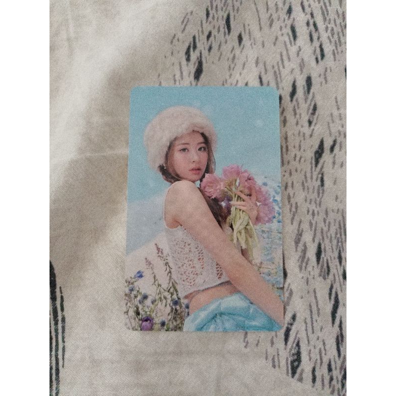 photocard Le Sserafim Yunjin Antifragile
