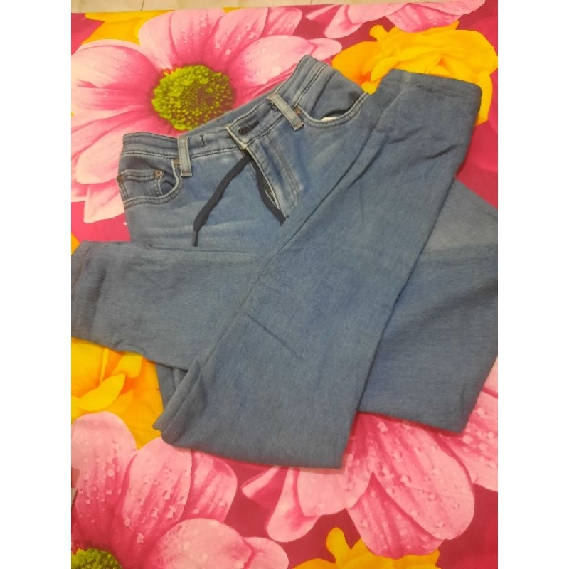 celana uniqlo XS