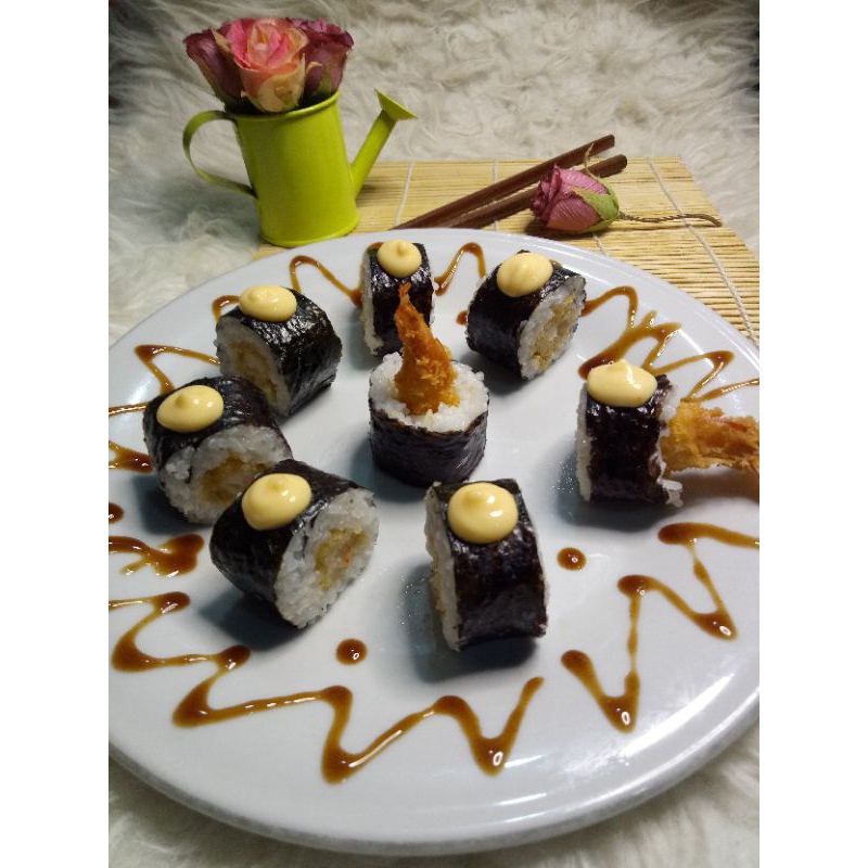 

sushi ebi with baked cheese