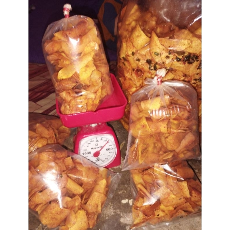 

keripik talas khas sumbar