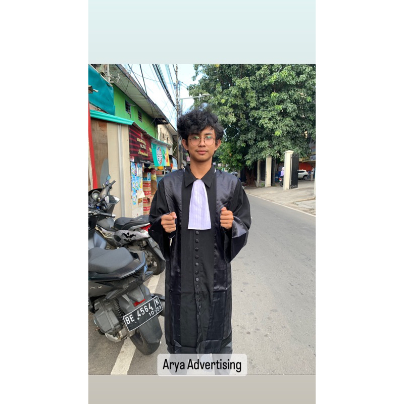 Toga pengacara atau Toga advokat bahan jet black (SUPER PREMIUM)