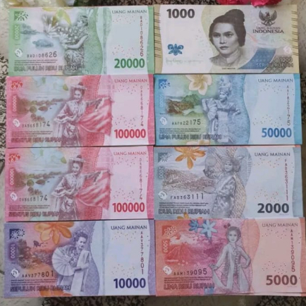 Uang Mainan Seperti asli untuk keperluan Bucket Uang palsu