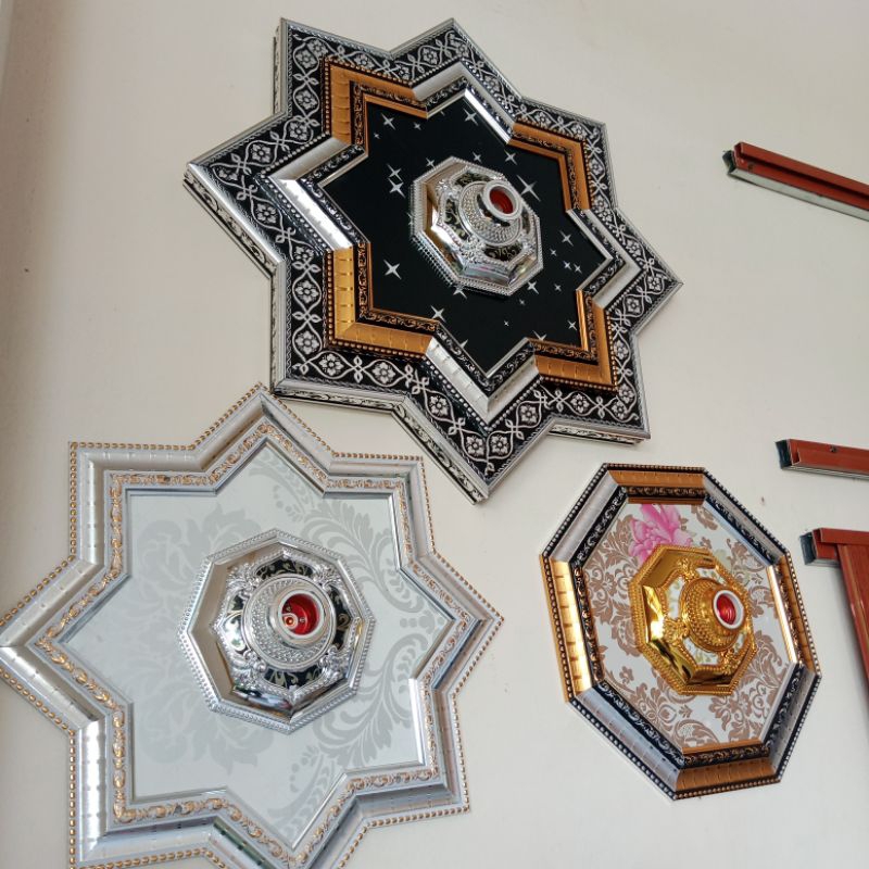 ORNAMEN PLAFON PVC / GYPSUM / SILVERR SIZE 40 X 40 CM