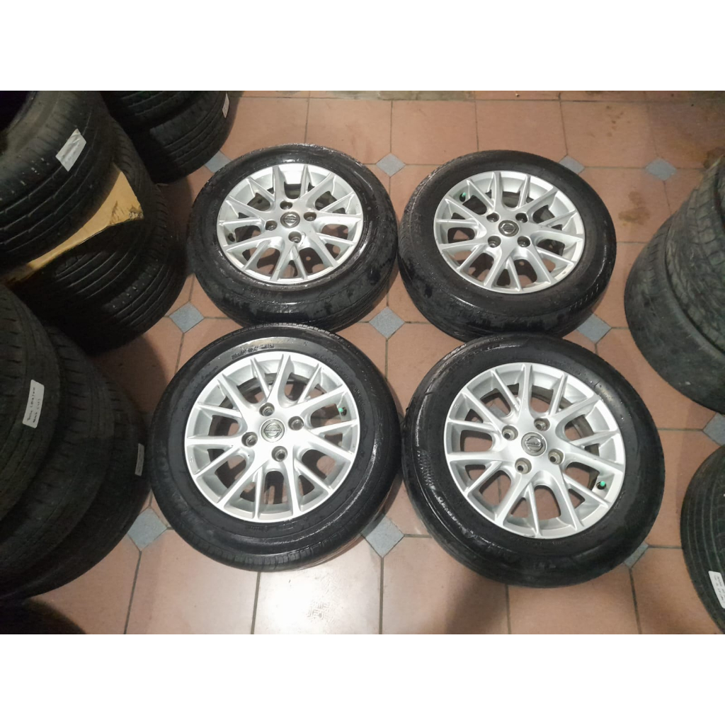 VELG BEKAS MOBIL STD LIVINA RING 15 HOLE 4X114 + BAN ACC 2 PCS