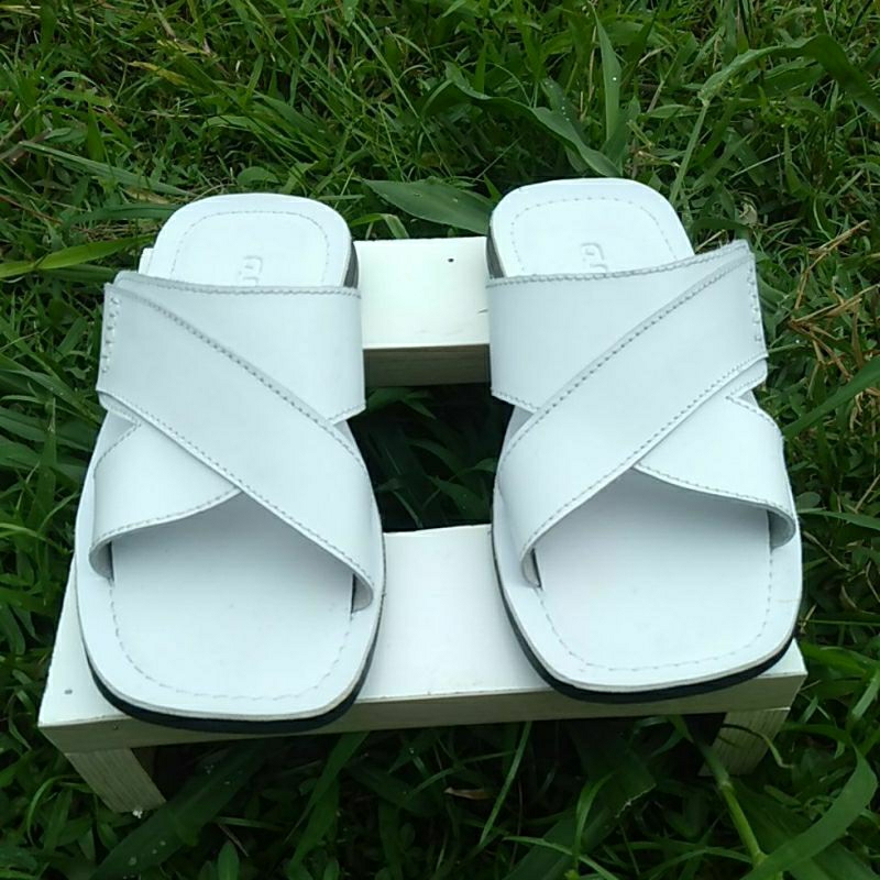 sendal slop putih sandal kulit asli sandal pria sandal kulit murah berkualitas