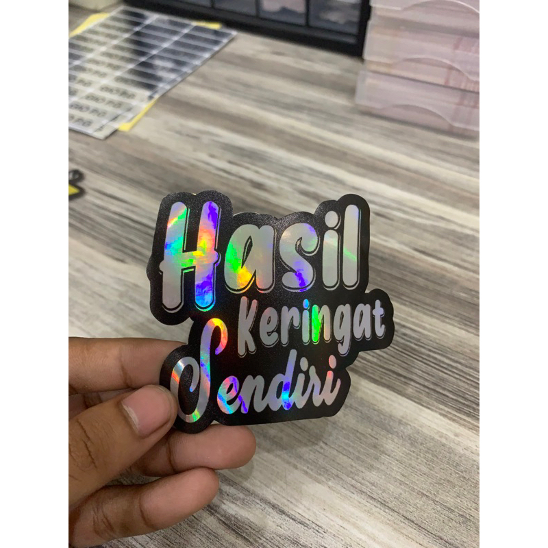 Stiker hasil keringat sendiri