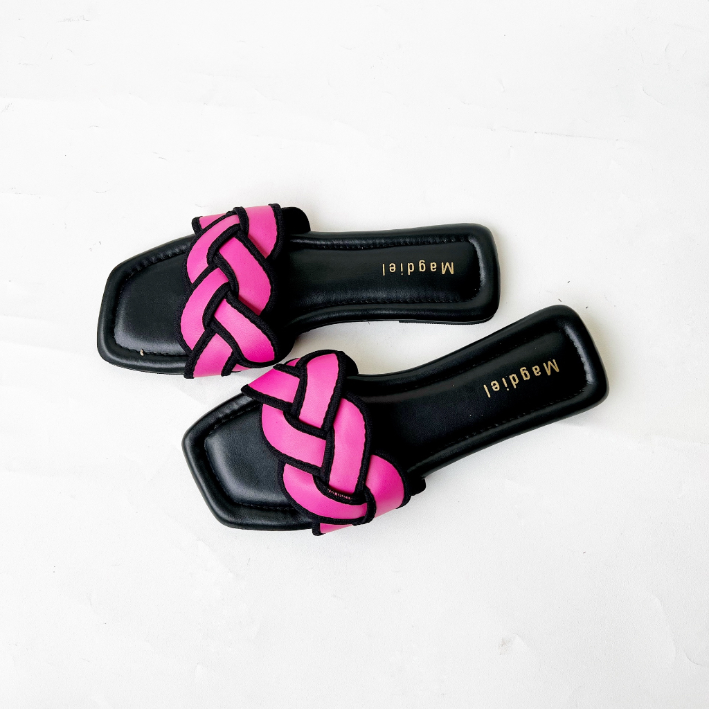 Sisca Flat Sandal Wanita