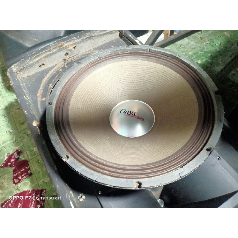 Speaker ONYX pro 15600 15 inch bekas
