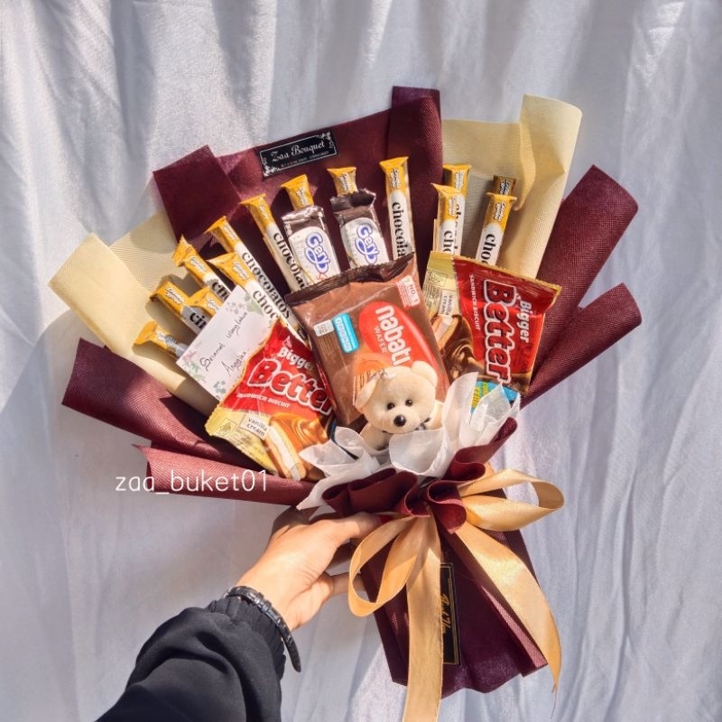 

Buket Snack Termurah / Buket Chocolatos / Buket Wisuda Murah / Buket Boneka