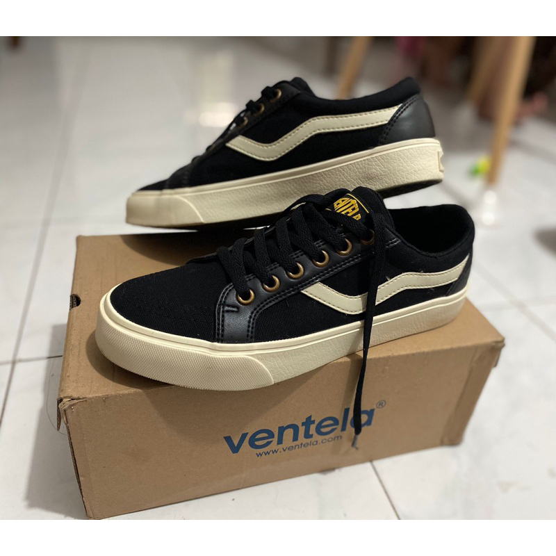 preloved ventela Like New Ventela Republic low Original 100%