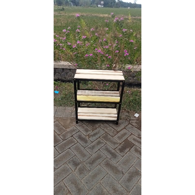 rak sandal,rak sepatu,rak serbaguna,rak besi siku,rak bumbu,rak kosmetik