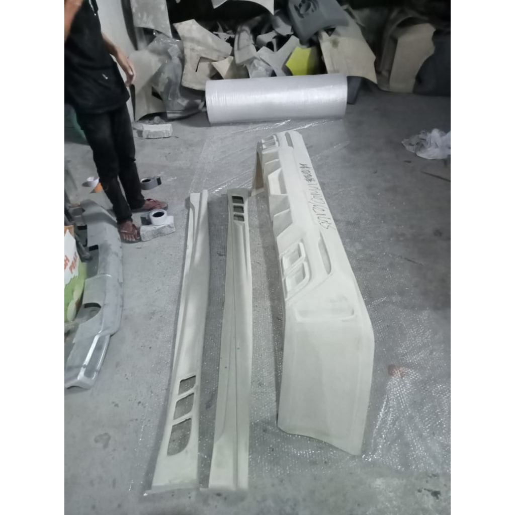 bodykit belakang calya vazoma 2018