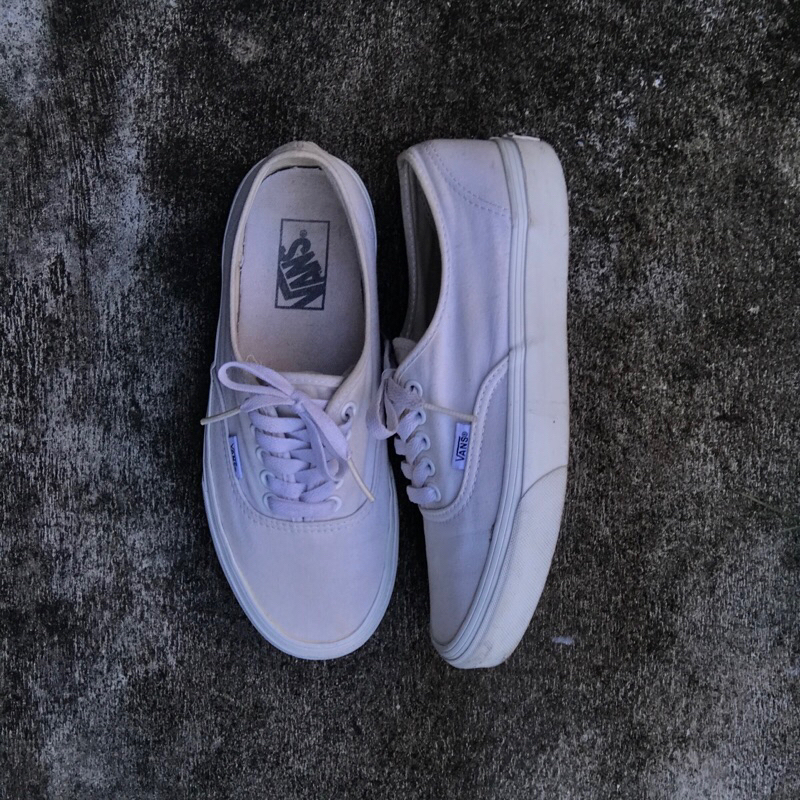 vans authentic white second