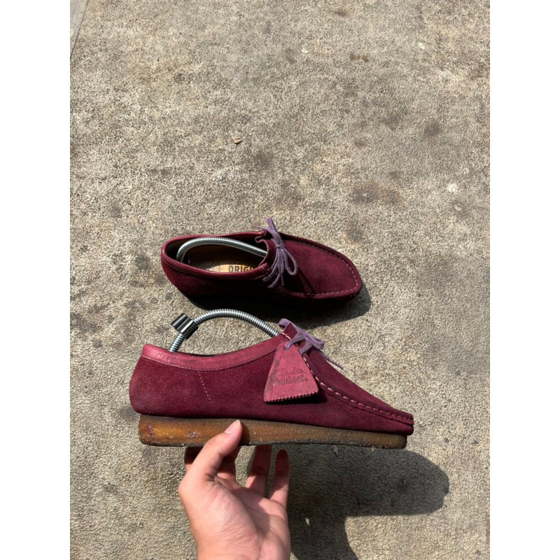 clarks wallabee purple