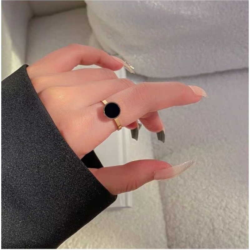 { COD } CINCIN TITANIUM DESAIN BULAT HITAM TERBARU  CINCIN WANITA KOREA TIDAK BERKARAT DAN TIDAK LUN