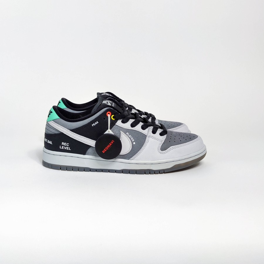 Nike SB Dunk Low VX1000 Camcorder Original