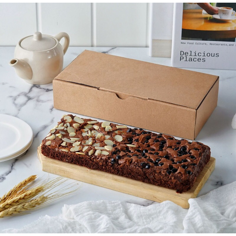 

FUDGY BROWNIES|20x10