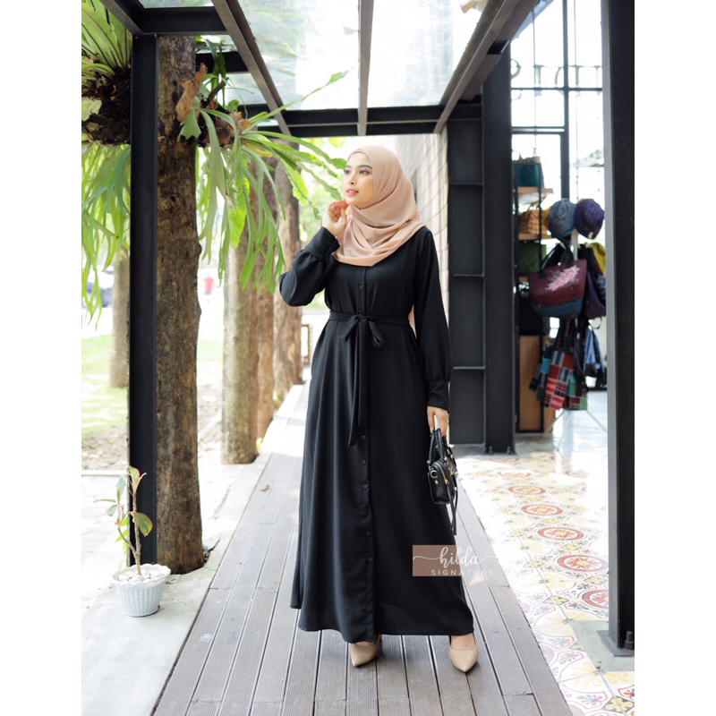 Nadya Basic Dress - Premium Airflow Crinkle