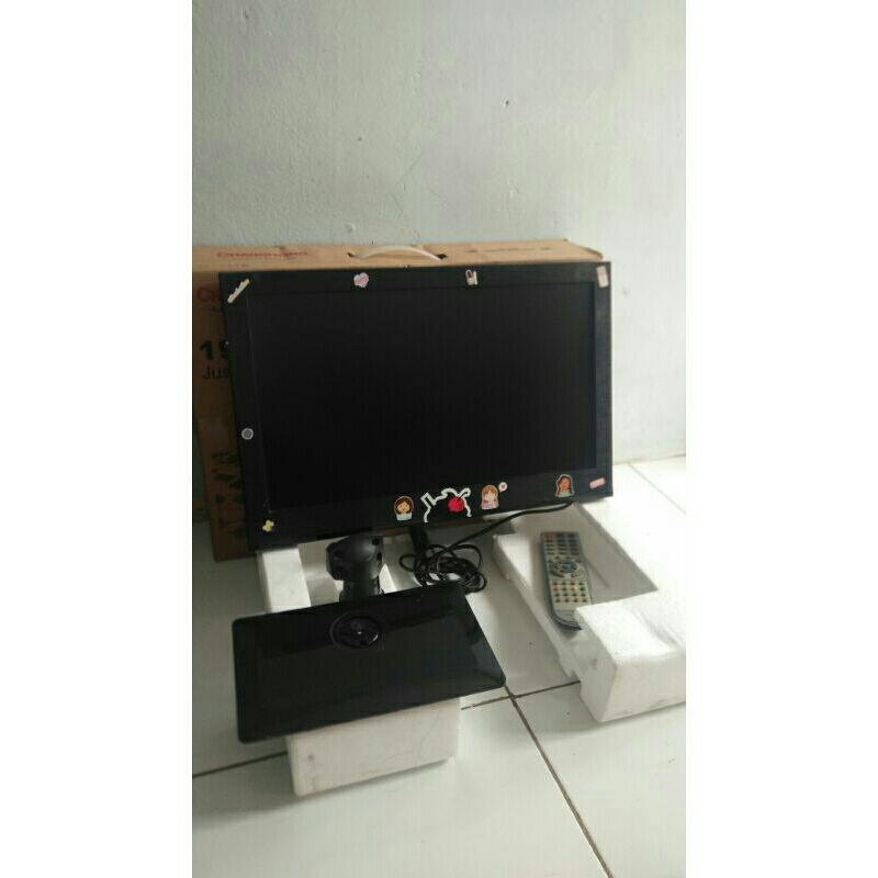 TV CHANGHONG 19 INCH