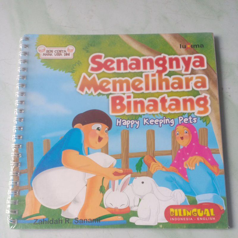 BUKU SENANGNYA MEMELIHARA BINATANG BILLINGUAL INDONESIA-ENGLISH FULL COLOUR LUXIMA ORI