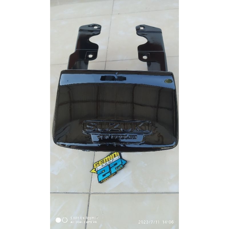 body suzuki rc . Cover body suzuki rc .cover body belakang suzuki Rc bok belakang rc original second
