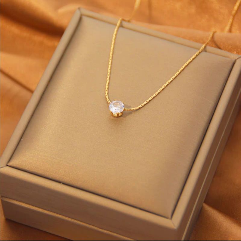Kalung Titanium Wanita Simple Dan Elegan Berlapis Emas / Kalung Titanium Wanita Korean Style