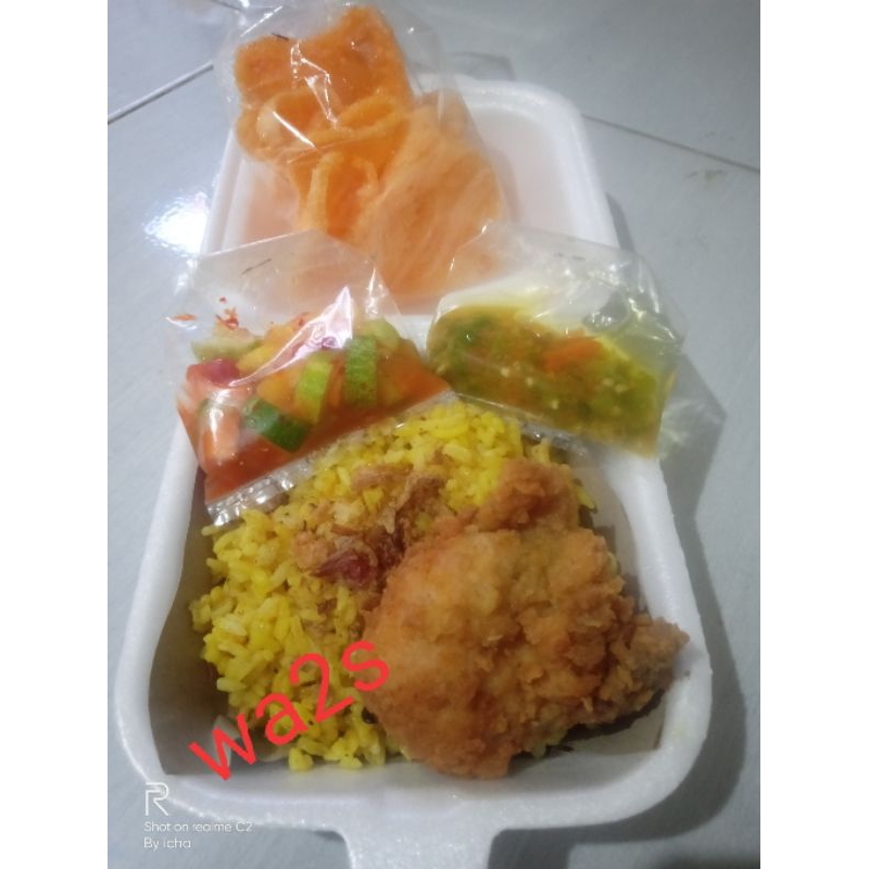 

nasi kebuli ayam tepung porsi jumber