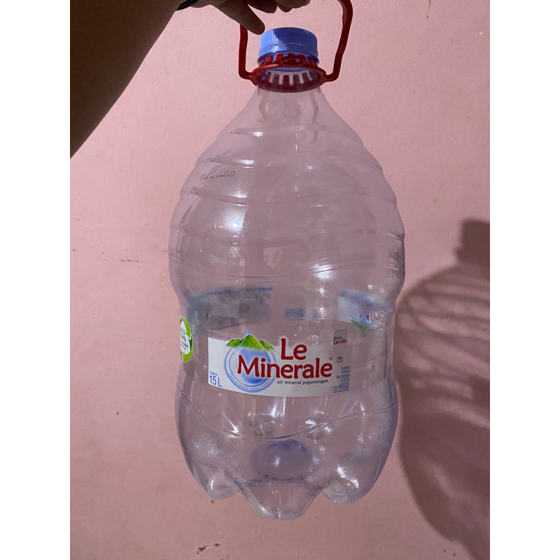 Galon Le Minerale 15L Bekas / Botol Kosong Le Minerale 15L (pegangan tidak rusak)