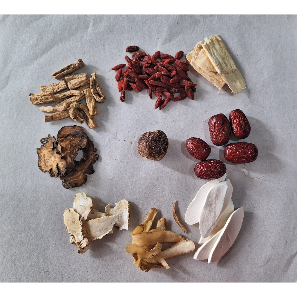 

Herbal Chicken Soup / Sup Tim Herbal Ayam / Tim Ke (9 Bahan)