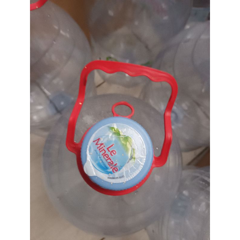 Galon Leminerale kosong