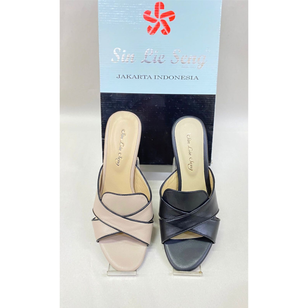 Sandal Pesta Wanita -- Sandal Kulit -- Sin Lie Seng -- 01315048