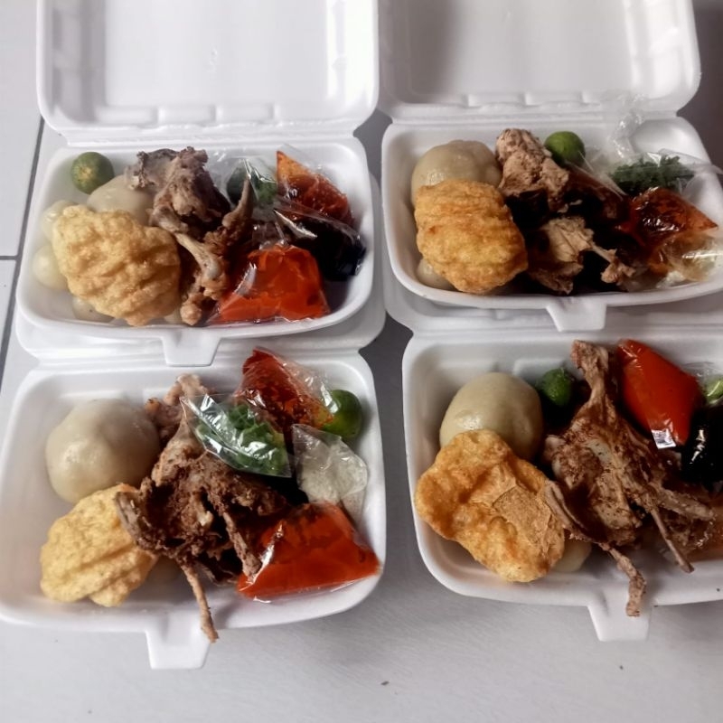 

Baso aci jumbo isi daging cincang/jando sapi
