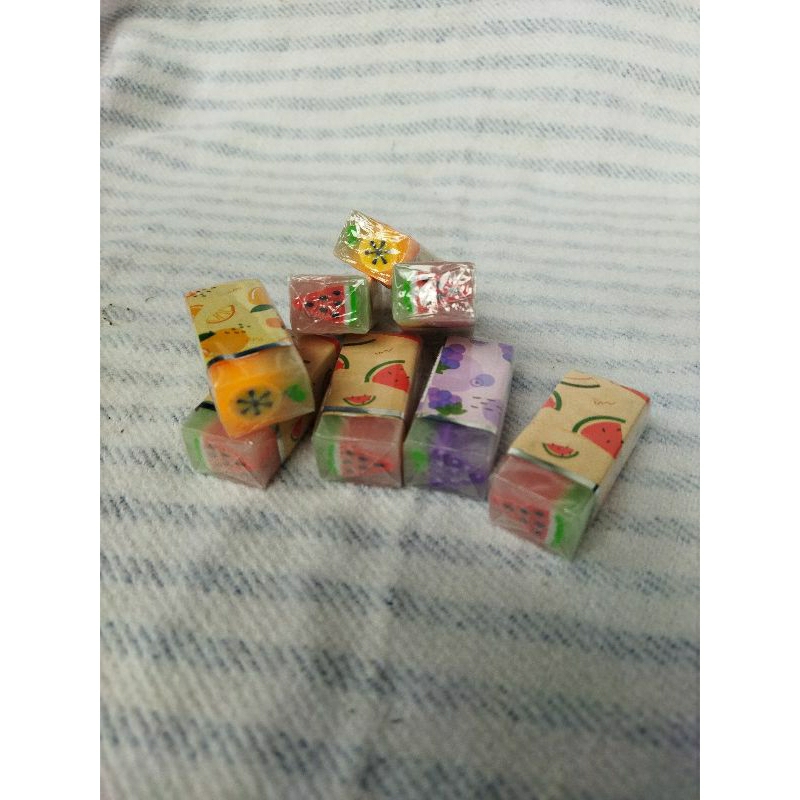 

PENGHAPUS KARAKTER BUAH