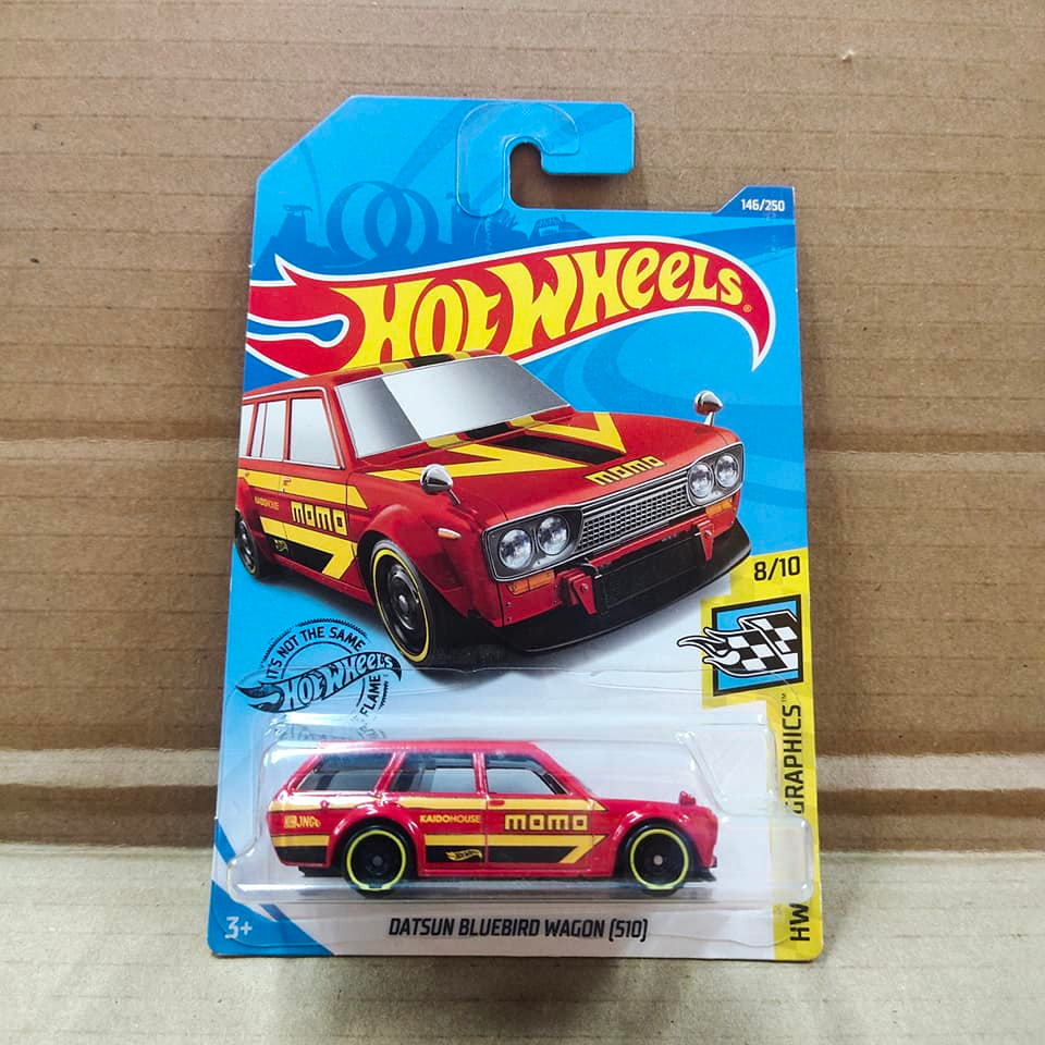 Hotwheels Datsun Bluebird Wagon 510 Momo Merah