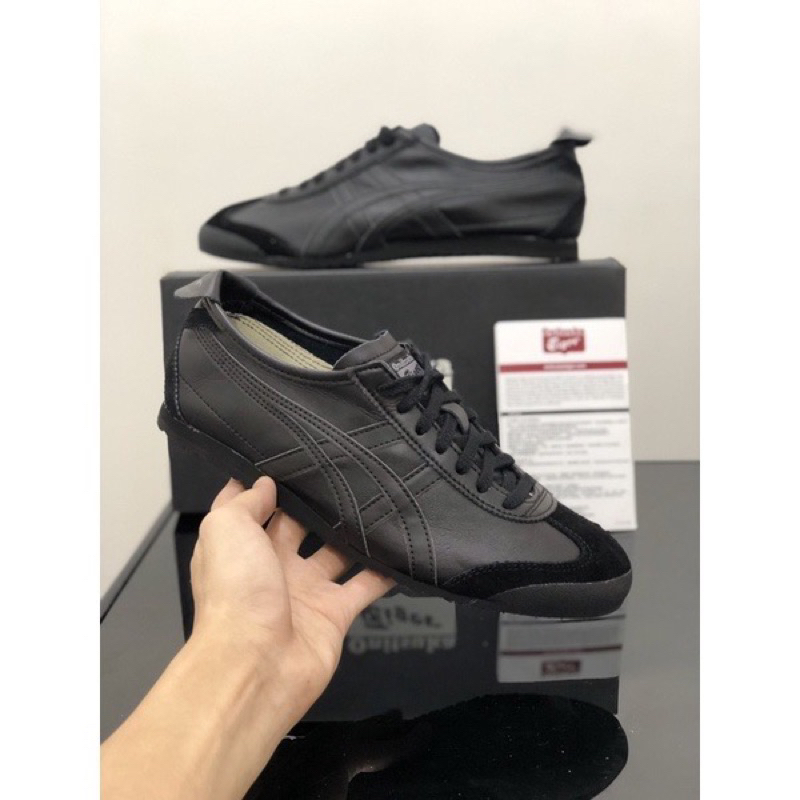 Sepatu Onitsuka Mexico Triple Black