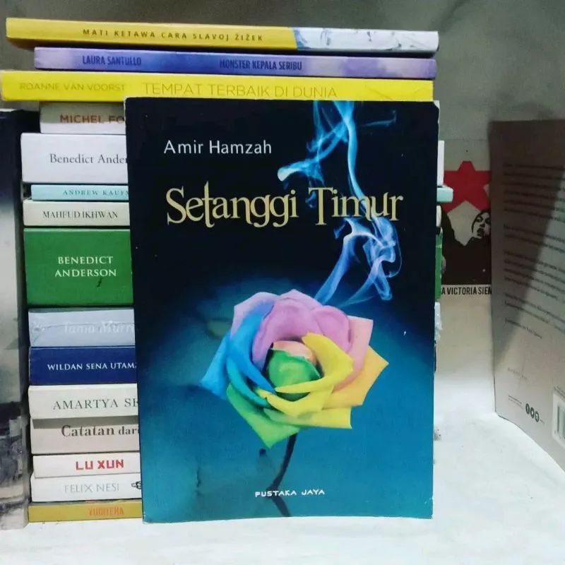 Buku-buku Amir Hamzah / Nyanyi Sunyi / Buah Rindu / Esai dan Prosa / Setanggi Timur
