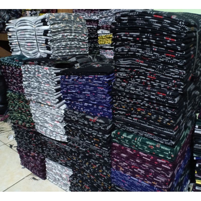 SARUNG GOYOR TENUN ASLI | ATBM | HMS Hitam | Jahitan Tengah | Etalase baru