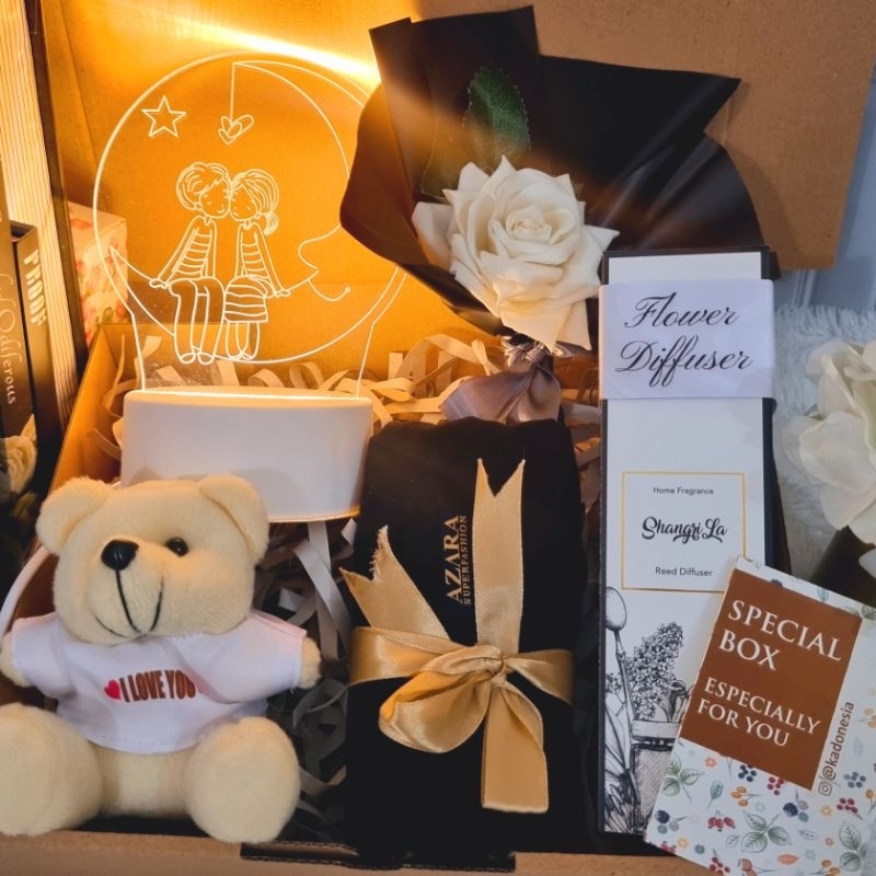 

hampers ulang tahun cewek / hadiah kado cewek diffuser