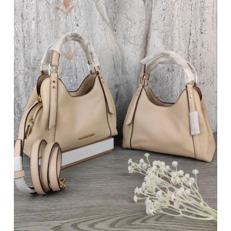 Tas Wanita Michael Kors Arlo Small Buff