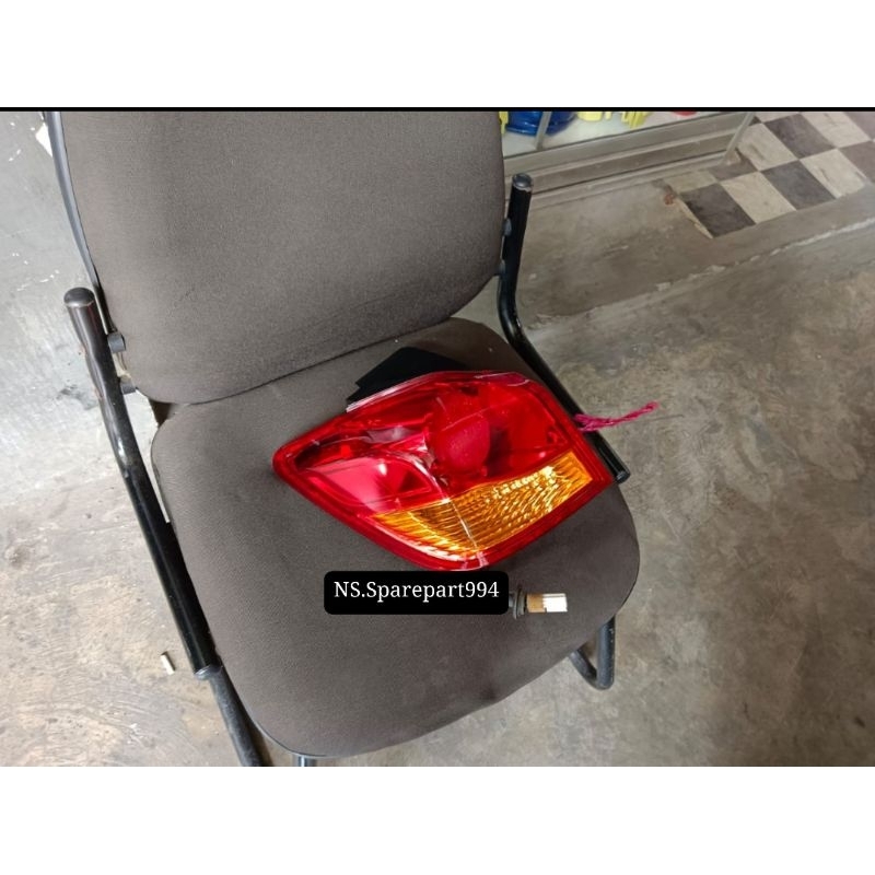 stoplamp lampu belakang outlander