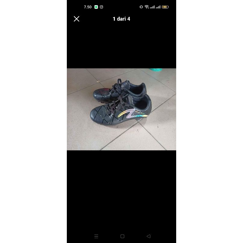 sepatu bola anak seken size 34